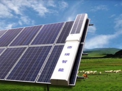 灰塵是影響光伏發(fā)電的因素么？光伏清潔機(jī)器人能不能起到作用？