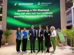 正泰新能ASTRO N7s組件通過雙項(xiàng)加嚴(yán)測試，賦能全球分布式能源場景